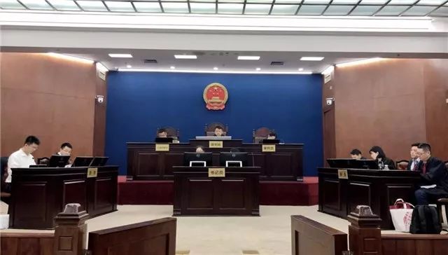 IQOS公司告某电子烟侵权,日前在深圳开庭审理!